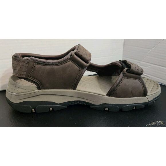 Skechers Sandals Tresman Garo Relaxed Fit Luxe Foam Comfort Mens Sz 10 Choc Mens - Picture 4 of 9